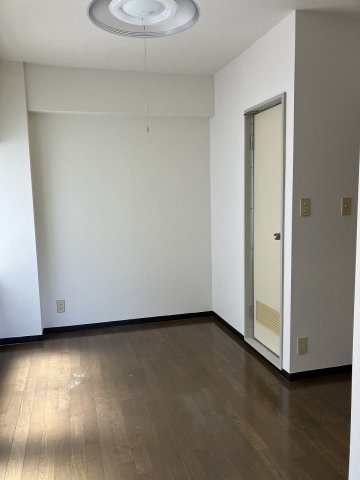 浜マンションの内装