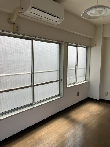 浜マンションの内装