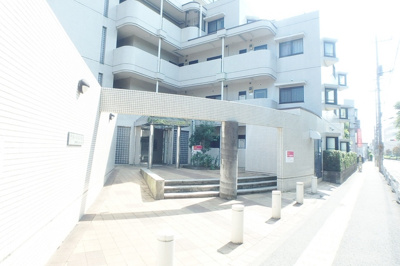 ★建物の入口です★