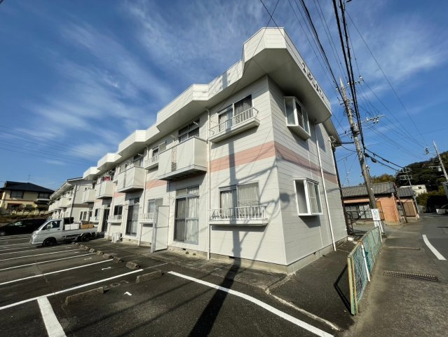 エルディム宮代Aの駐車場