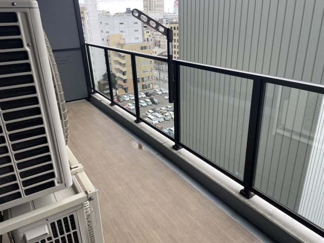 ザ・エンブル七間町のバルコニー