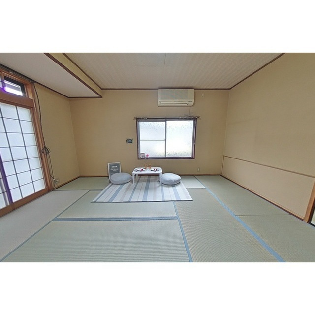 岐阜市芥見東山の一戸建ての居間・リビング