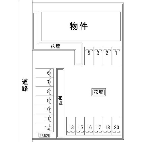 エル・アールの森の駐車場