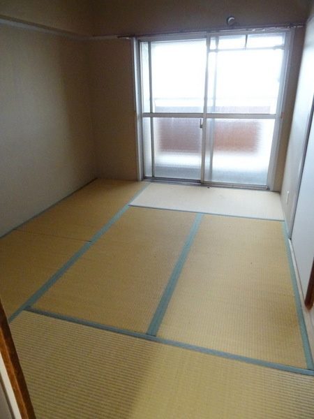 クラモトマンションの和室|★落ち着く和室★