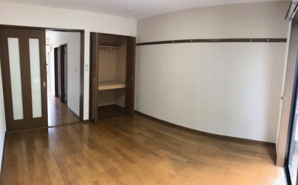 【居間・リビング】