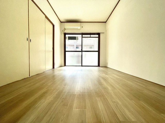 【居間・リビング】 | グランド平尾