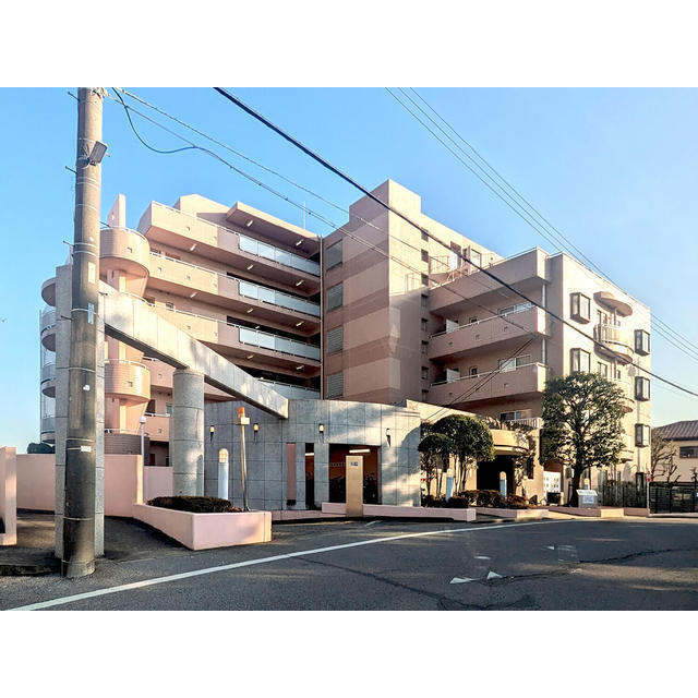 クレセントコート津田沼の外観