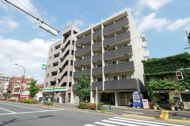 ワイズ ル・リオン東京墨田の外観