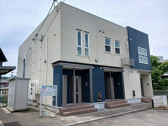 富山市呉羽町のアパート