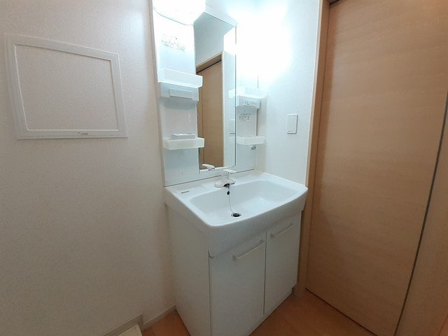 メゾン北冠の洗面所