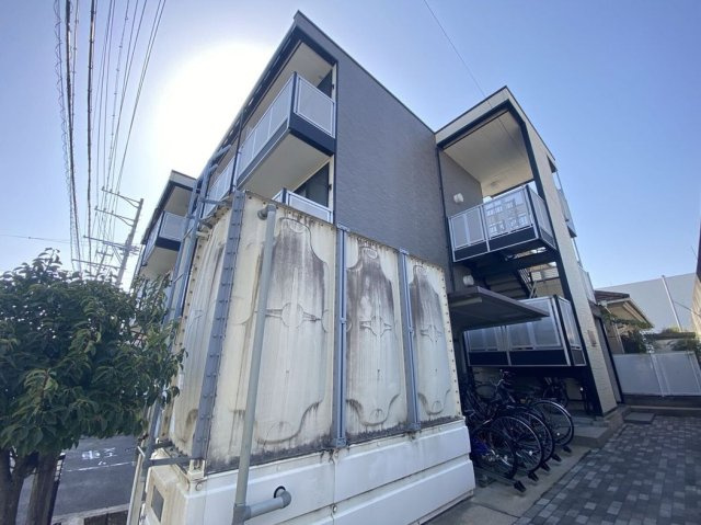 レオパレスＹ　浦里の外観