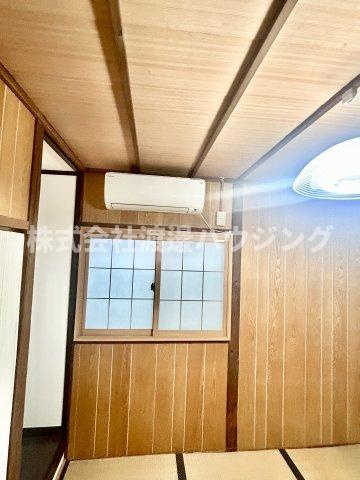 角田2丁目店舗付き一戸建のその他|窓