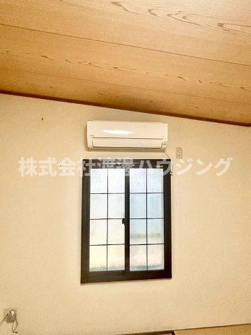 角田2丁目店舗付き一戸建のその他|窓