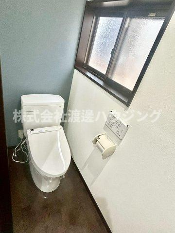 角田2丁目店舗付き一戸建のトイレ