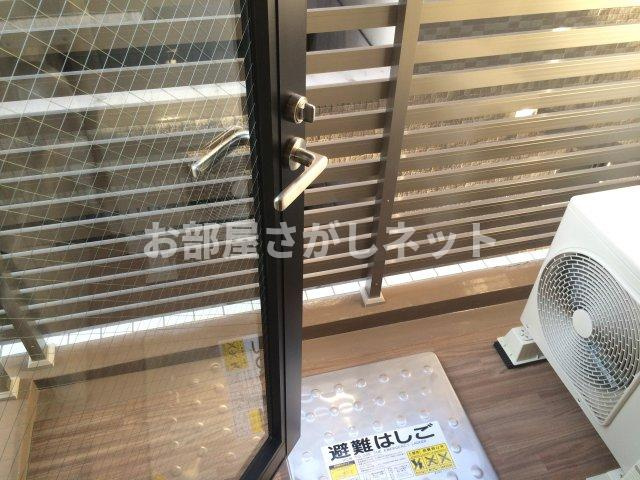 クレヴィスタ文京江戸川橋【おとり物件なし】#学生・社会人にオススメ！初期費用分割払いOK！のバルコニー
