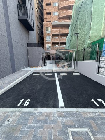 ブランシエスタ上本町の駐車場|ブランシエスタ上本町　駐車場