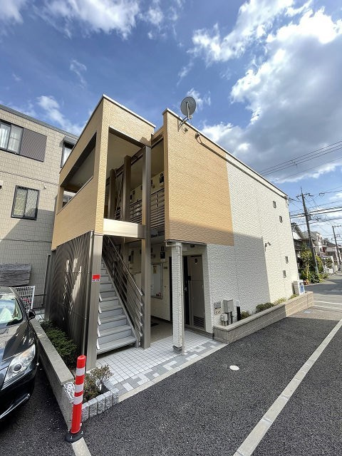 クレイノル　レーヴの外観