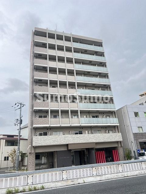 セオリー大阪フルールの外観