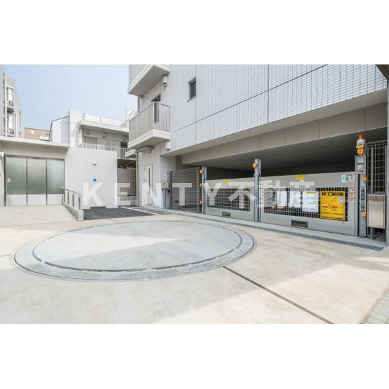 【駐車場】 | ドゥーエ西馬込 | 駐車場完備です