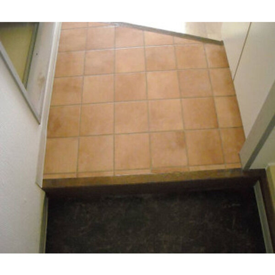 【玄関】 | プレズ志賀公園
