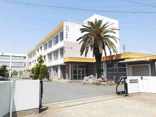 プリマヴェーラⅠの周辺|小牧市立　村中小学校まで600m