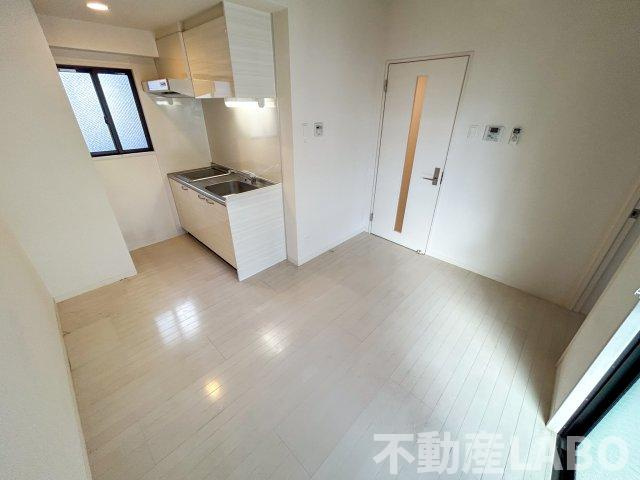 グランジュテ住吉の居間・リビング