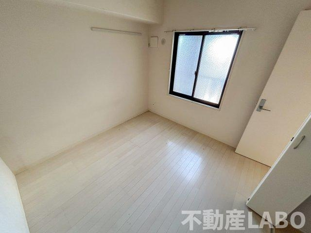 グランジュテ住吉の洋室