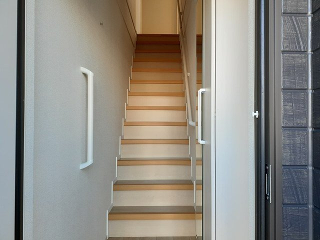 ポポラスⅠの玄関