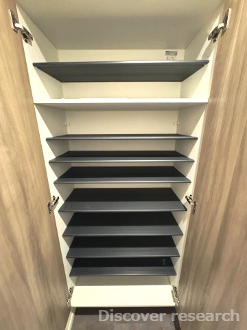 レクセルプラッツァ福生弐番館の収納|シューズボックス