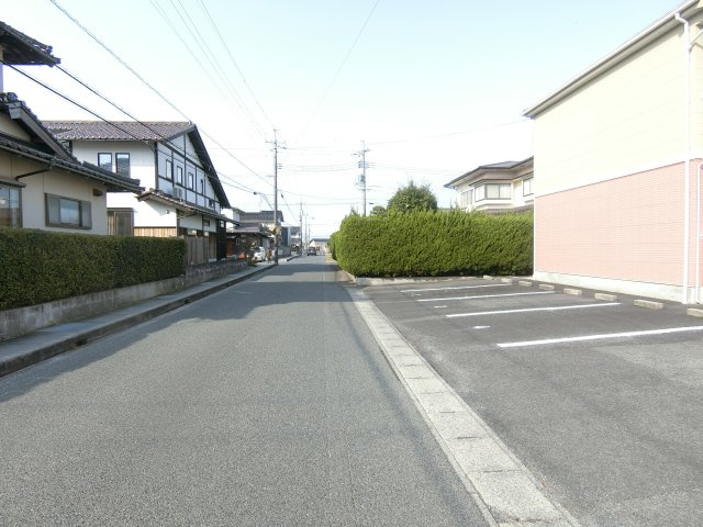 エクセラン・アビテＢの周辺