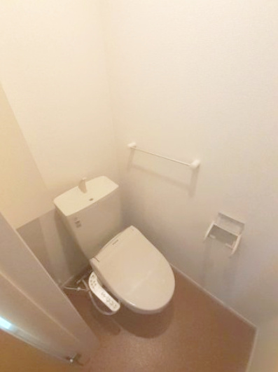 カルムメゾンのトイレ|コンパクトで使いやすいトイレです