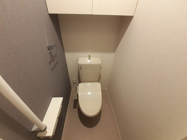 リーヴ・レガーロのトイレ|落ち着いたトイレです