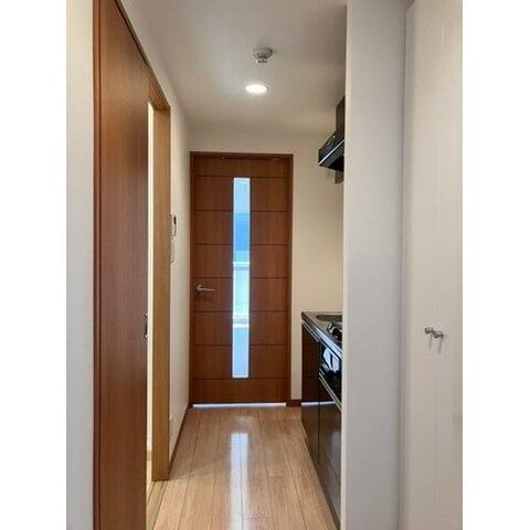 【玄関】 | 玄関からお部屋に向けて
