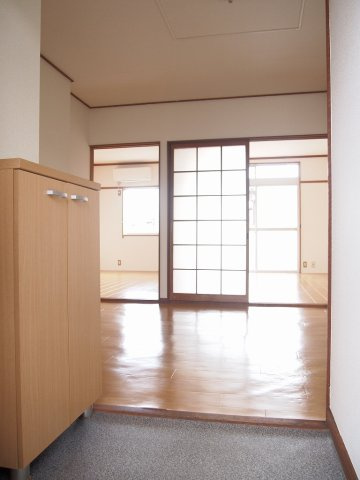リバーサイド小川Ｂの玄関