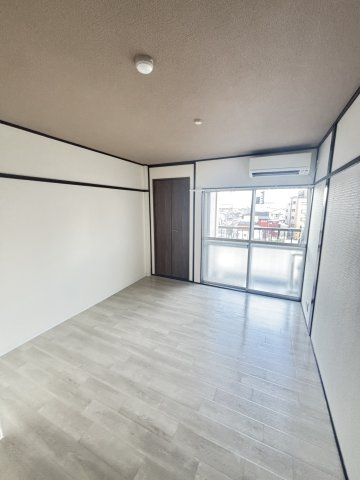 マンションなぎさの居間・リビング