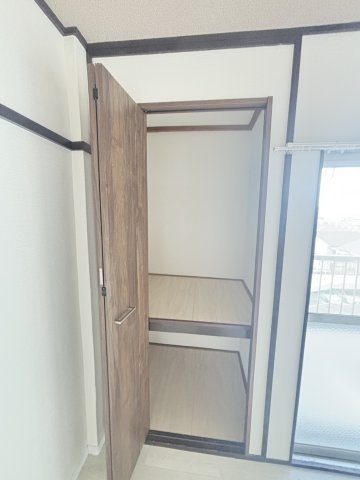 マンションなぎさの収納