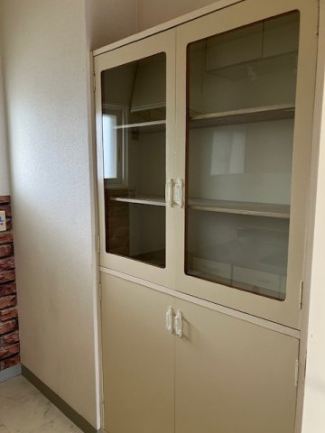 シティパレスのキッチン|食器棚付き