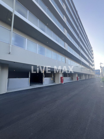【駐車場】プレサンス京橋GREEN YARDアルミラ 