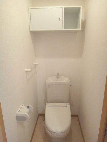 ホワイトメゾンⅥのトイレ