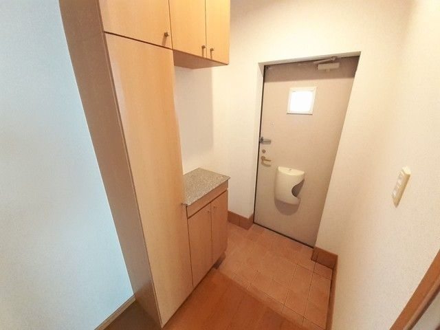 グランデ　ムツミＡの玄関