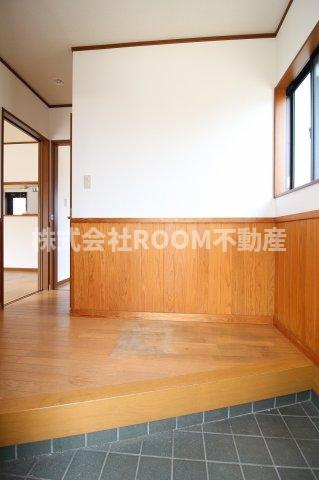 グローブタウンの玄関|収納もある玄関です
