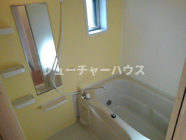 サラスバティ　Ｃの浴室