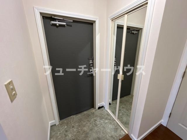 サンライズ東光台の玄関