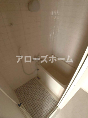 【浴室】 | サンハイツ2 | ※室内写真は前回募集の別タイプ２ＤＫです。仕様が異なる場合がございます。