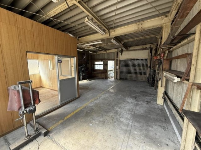 兵庫区湊町3丁目　倉庫・工場の内装