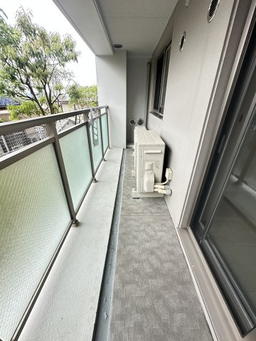 アルカス西公園のバルコニー