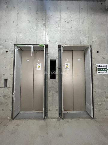 スプランディッド難波WESTⅢの外観