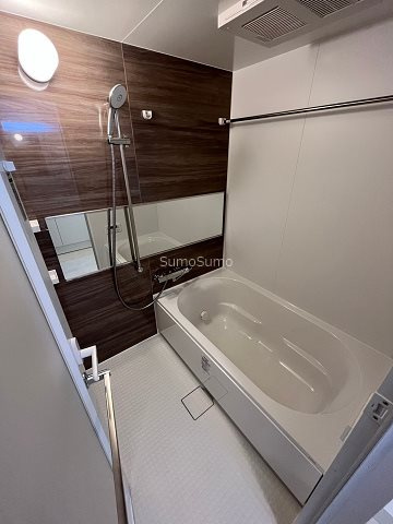 スプランディッド難波WESTⅢの浴室
