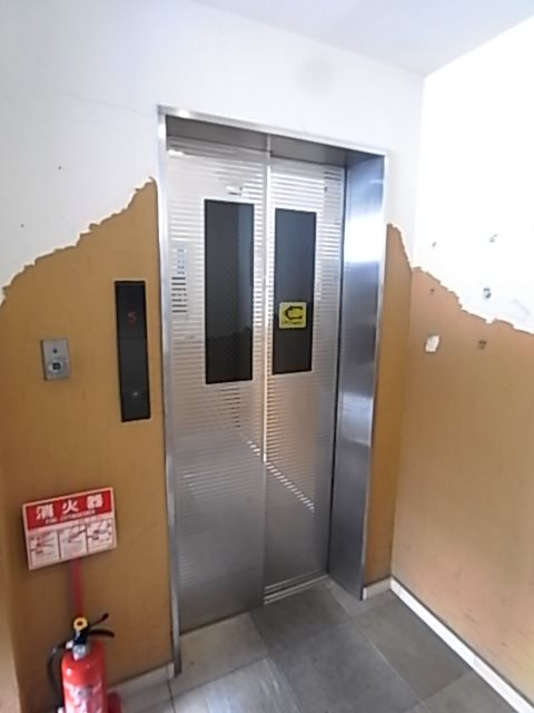 サンクレスト西宮の外観