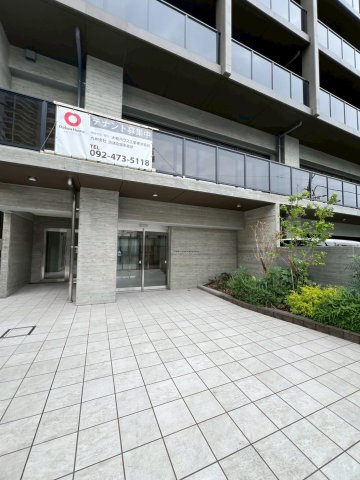 First博多駅前のエントランス